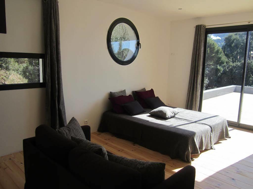 By Cassis Chambre Privee Dans Maison Familiale ภายนอก รูปภาพ
